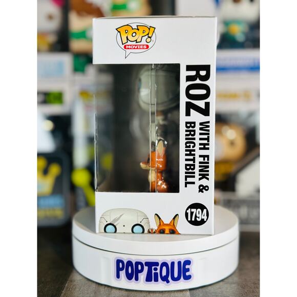 The Wild Robot Roz with Fink and Brightbill Funko Pop! #1794 - Picture 2 of 6